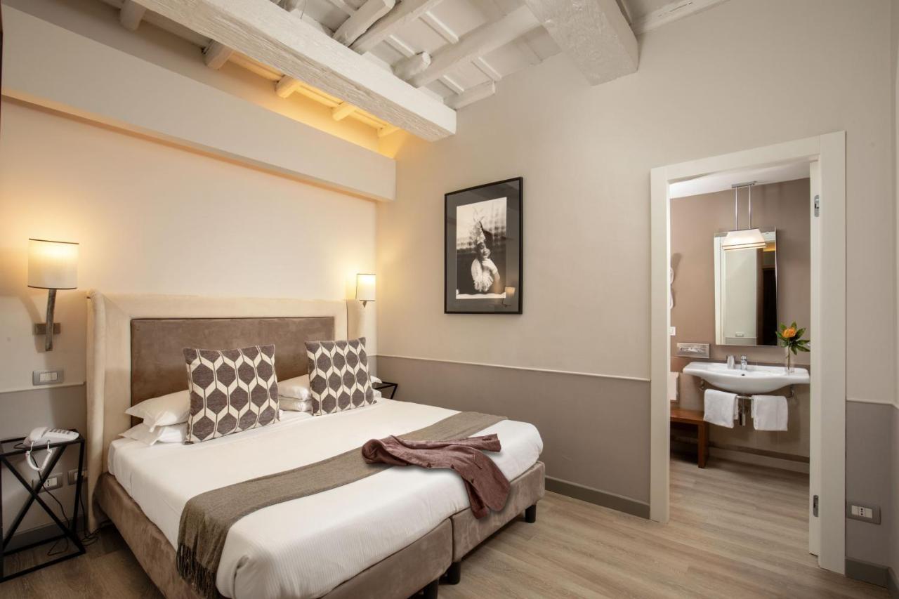 Condotti Palace โรม ภายนอก รูปภาพ